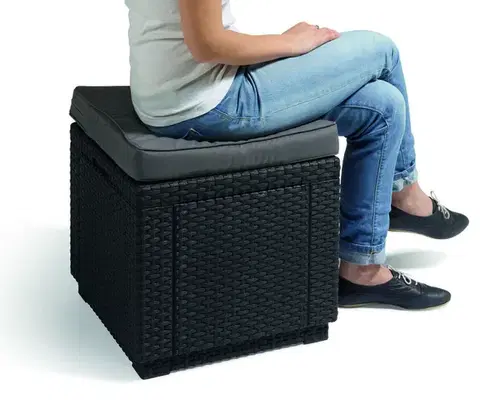 Záhradný taburet CUBE Allibert