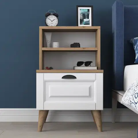 Nočný stolík BD Walnut