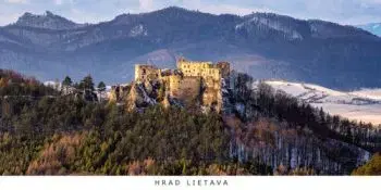 (A6) Pohľadnica panoráma Hrad Lietava o02
