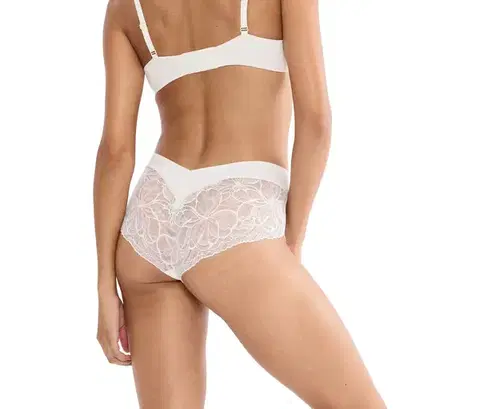 Nohavičky Triumph Body Makeup Illusion Lace