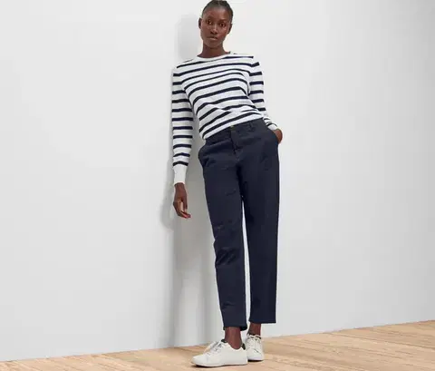Chino nohavice, tmavomodré