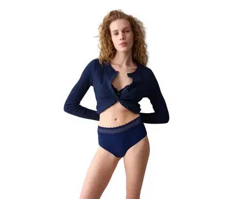 Triumph Feel of Modal Midi, Admiral