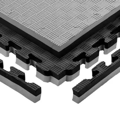 Puzzle tatami podložka inSPORTline Malmeida 100x100x4 cm Farba šedo-čierna, vzor 5 prúžkov